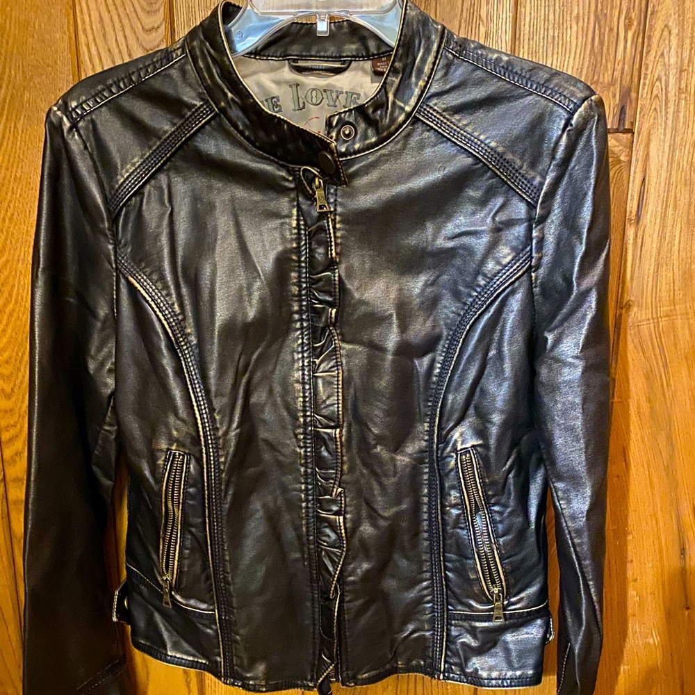 Women’s Trendy Bomber Jacket - Used like new